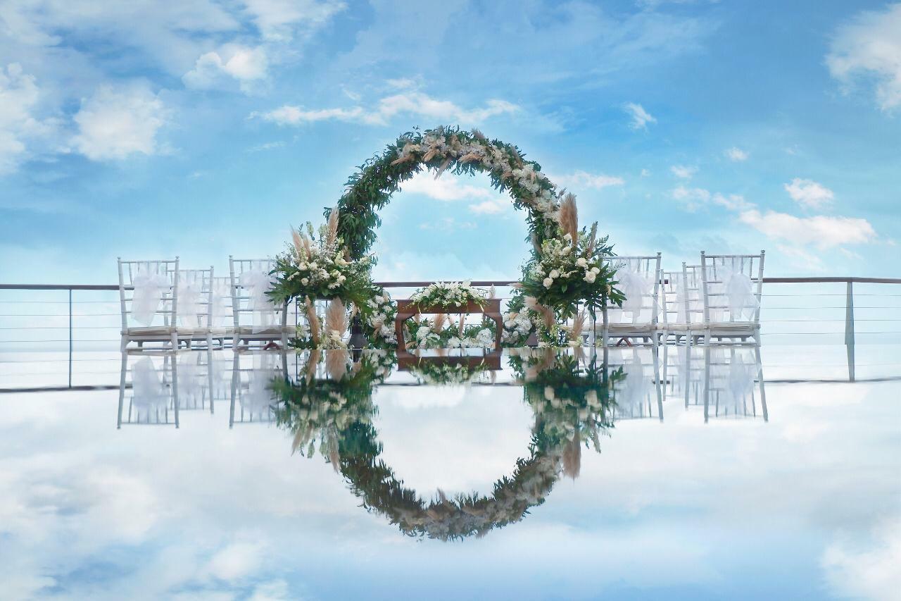 <span style="font-weight: bold;">CONFERENCE/WEDDING ORGANIZATION</span><br>